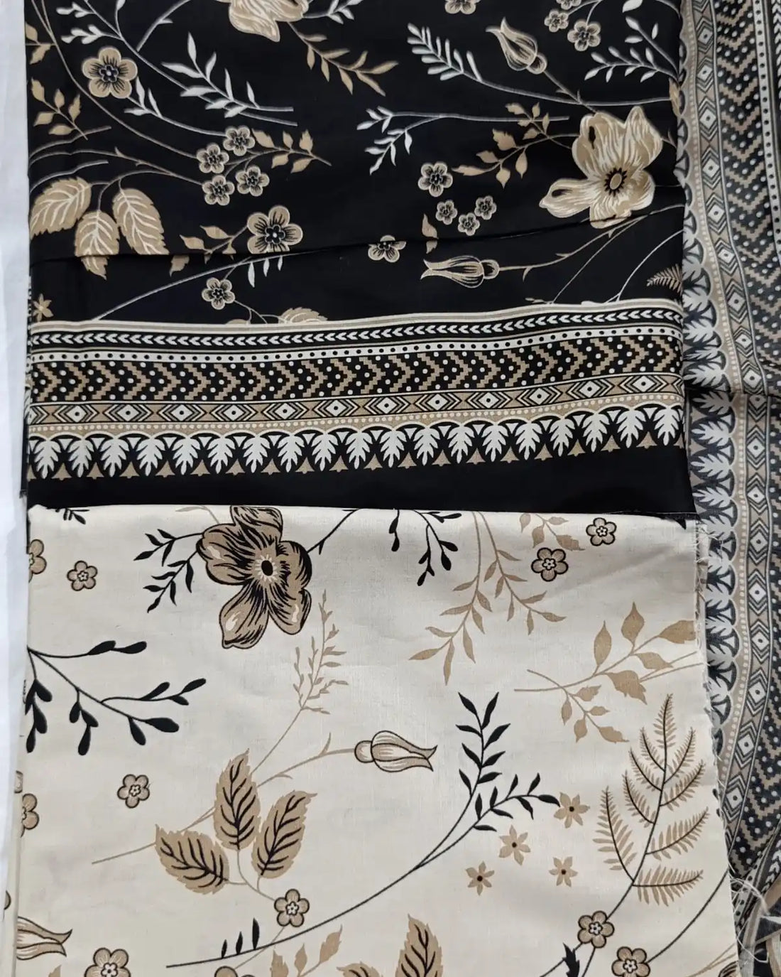 Bin Saeed 3PC Digital Printed Lawn Unstitched Suit BS1204253P11
