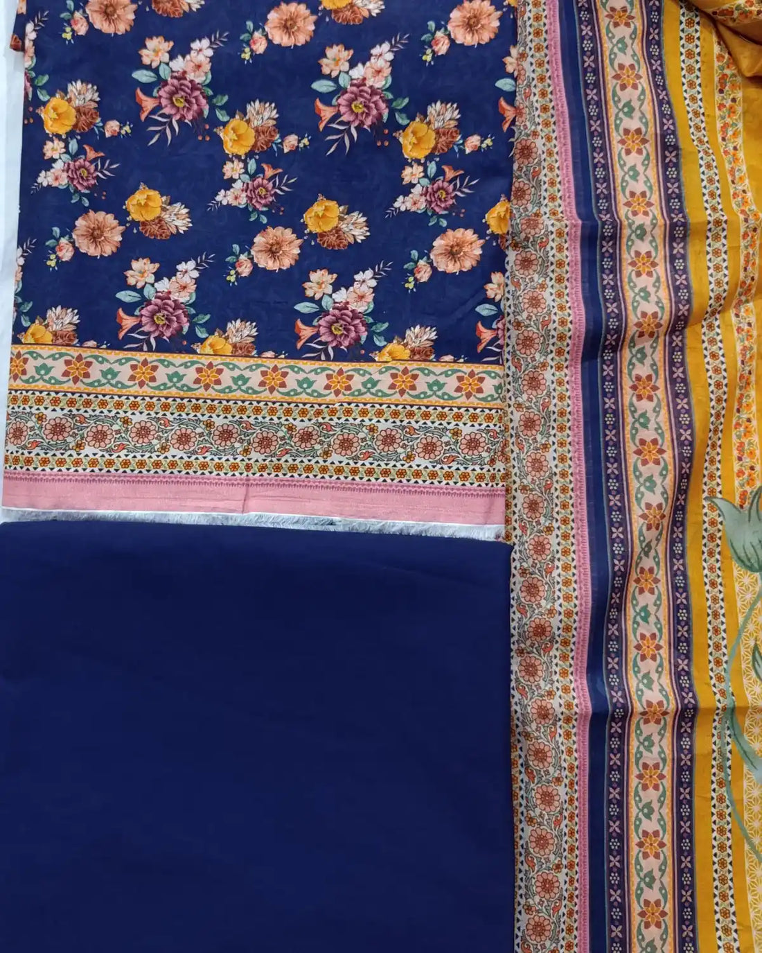 Bin Saeed 3PC Digital Printed Lawn Unstitched Suit BS1204253P7