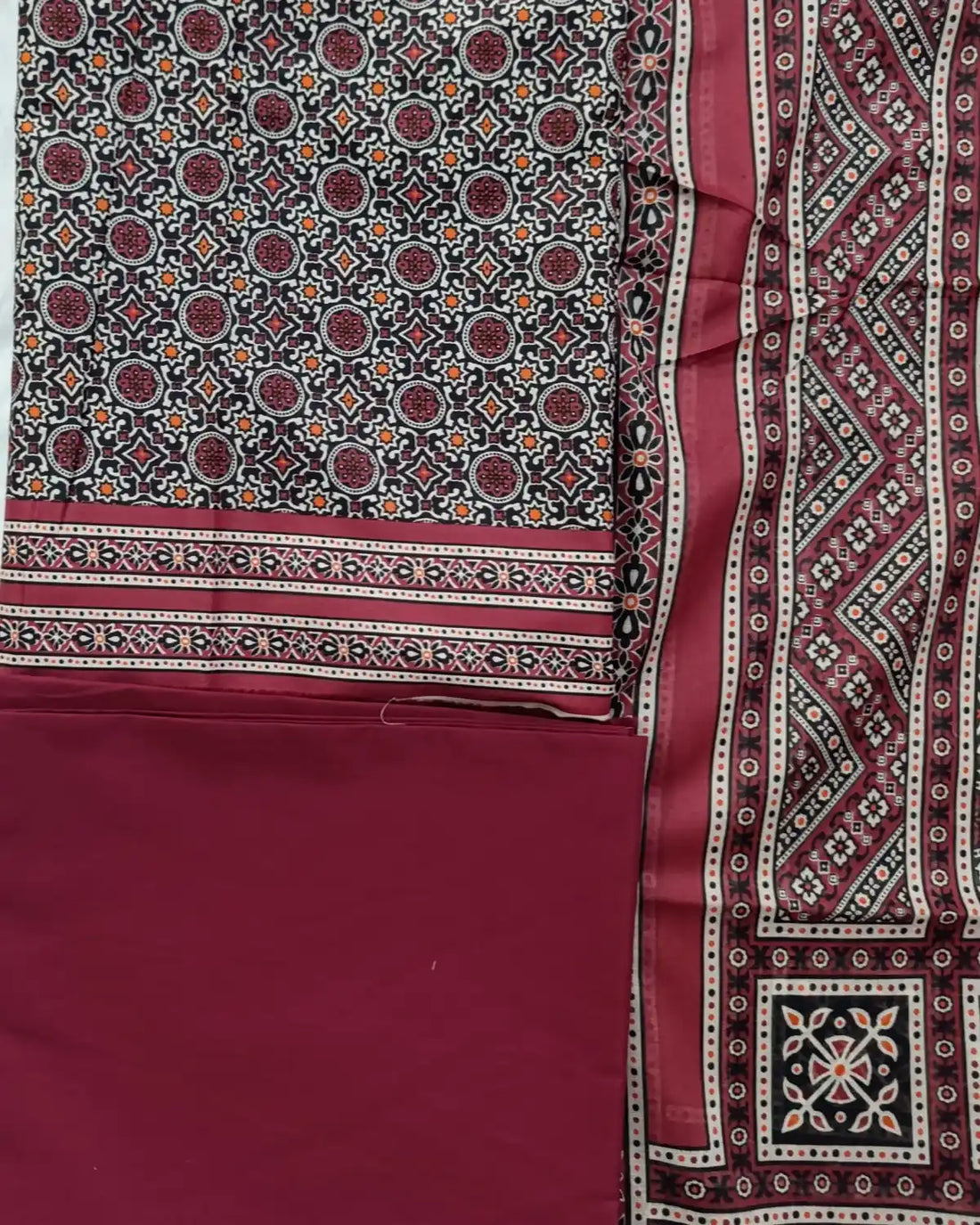 Bin Saeed 3PC Digital Printed Lawn Unstitched Suit BS1204253P8