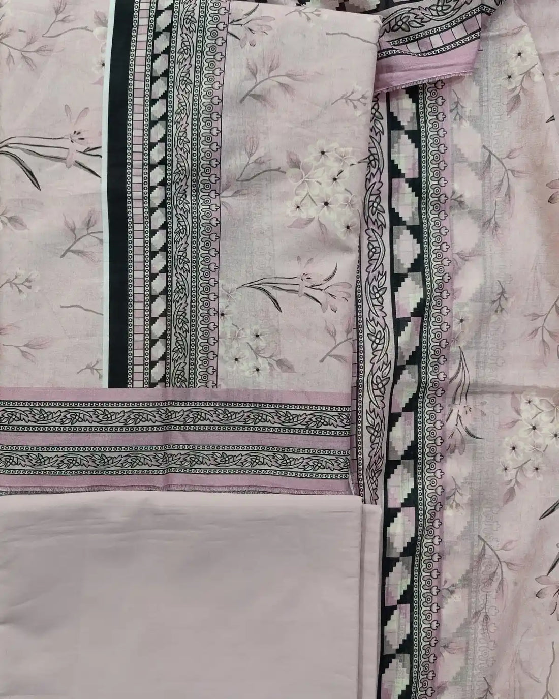 Bin Saeed 3PC Digital Printed Lawn Unstitched Suit BS2203253P2